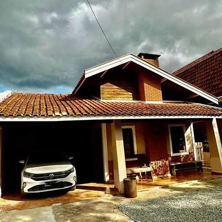 Casa Completa - Campos Do Jordaoヴィラ エクステリア 写真